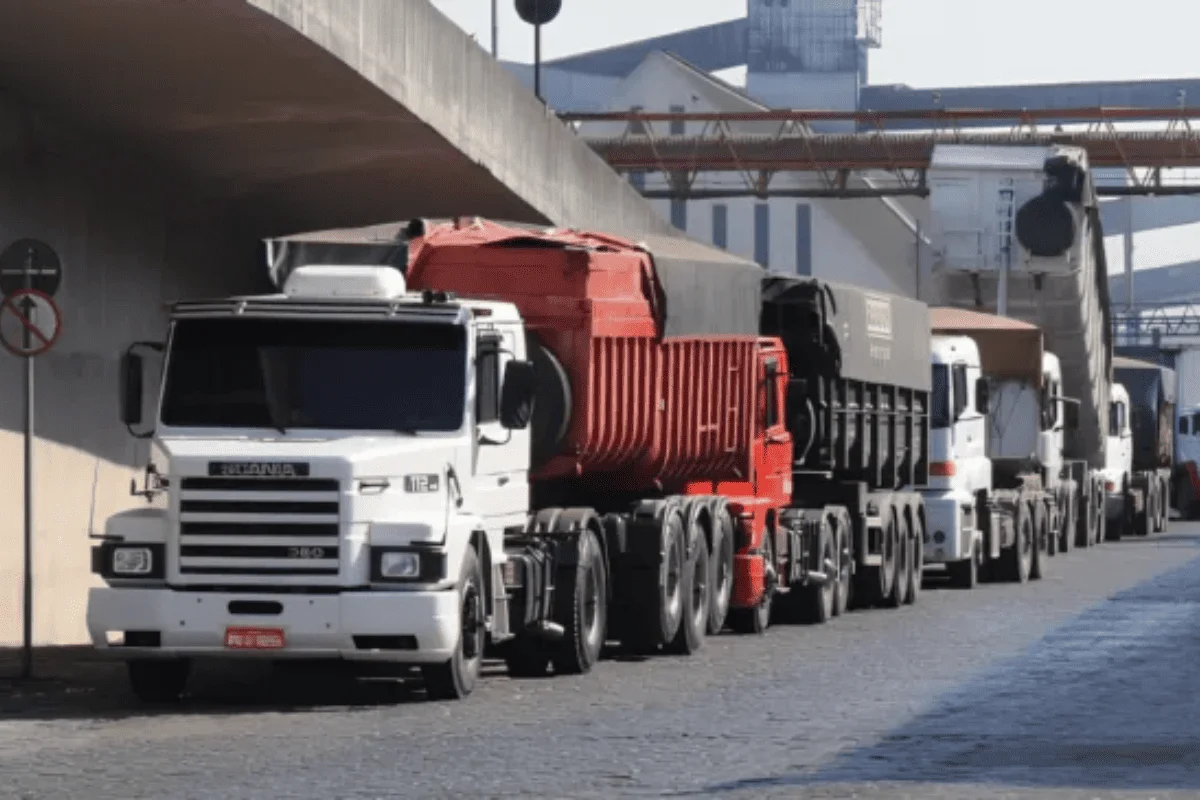 Pivô de greve dos caminhoneiros, MP do Frete depende de Alcolumbre