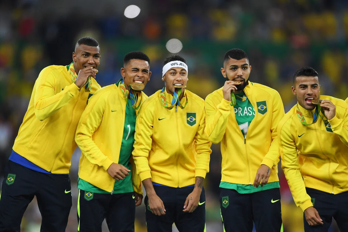 Onde estão os campeões olímpicos 10 anos após medalha de ouro inédita
