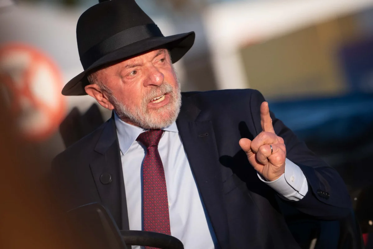 Lula diz que Brasil fará "tudo ao alcance" para ajudar Venezuela