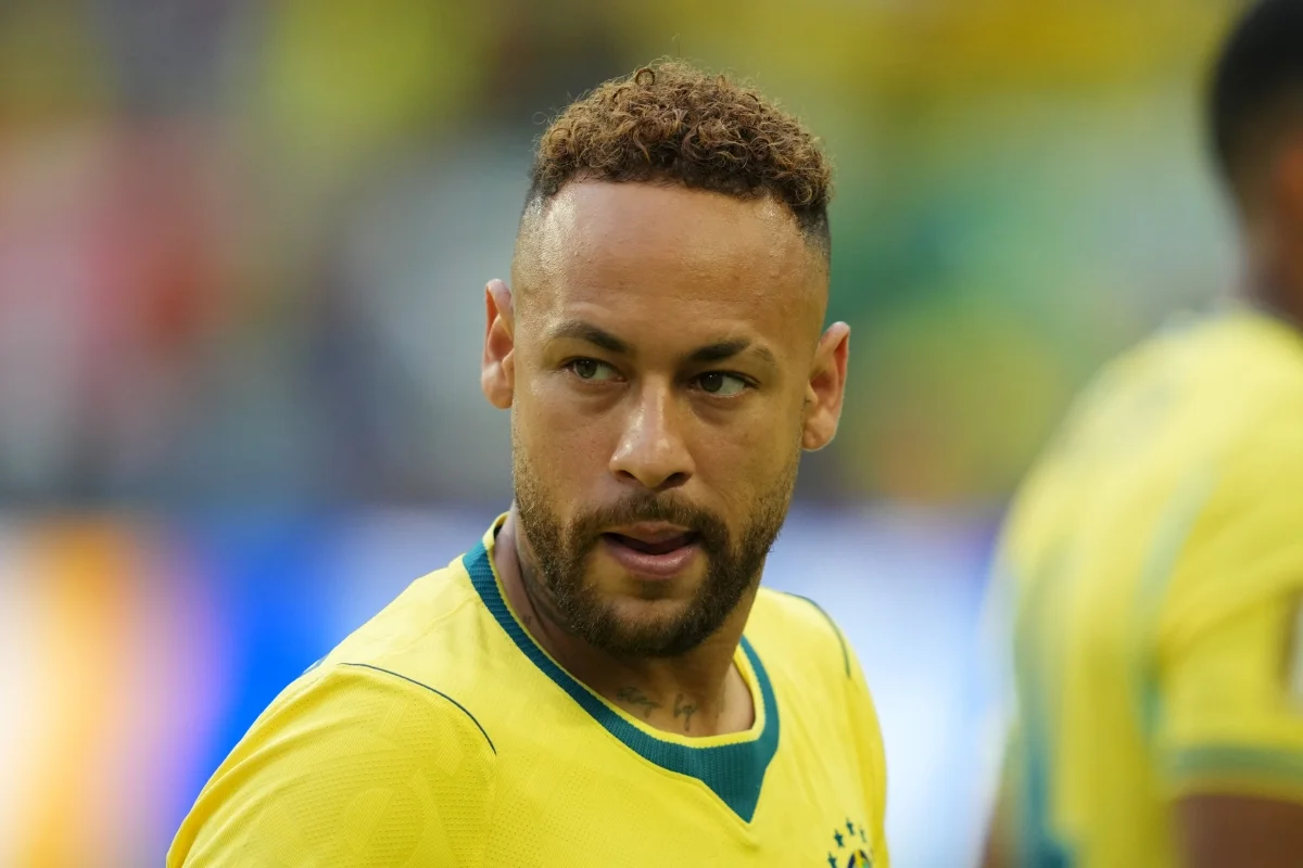 Morelli opina: "Não sei se o Neymar joga mais nessa Copa do Mundo"