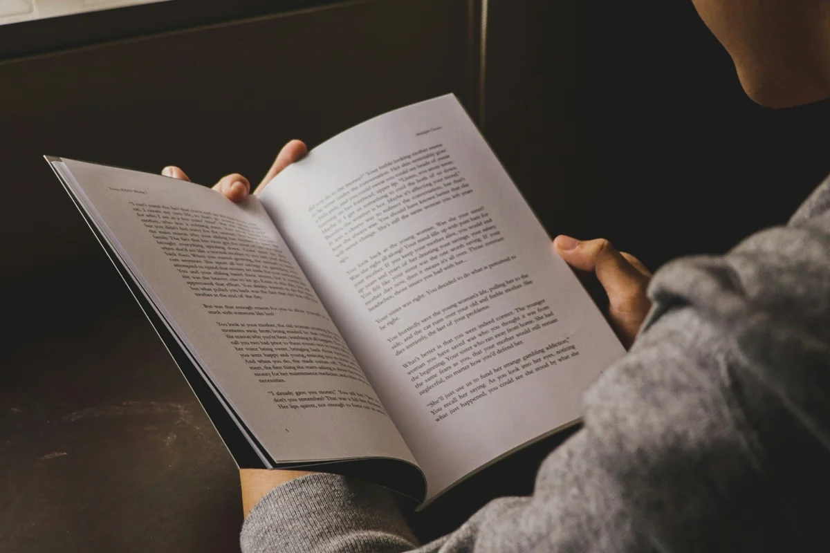 15 livros para ler em agosto, entre romances, thrillers e biografias