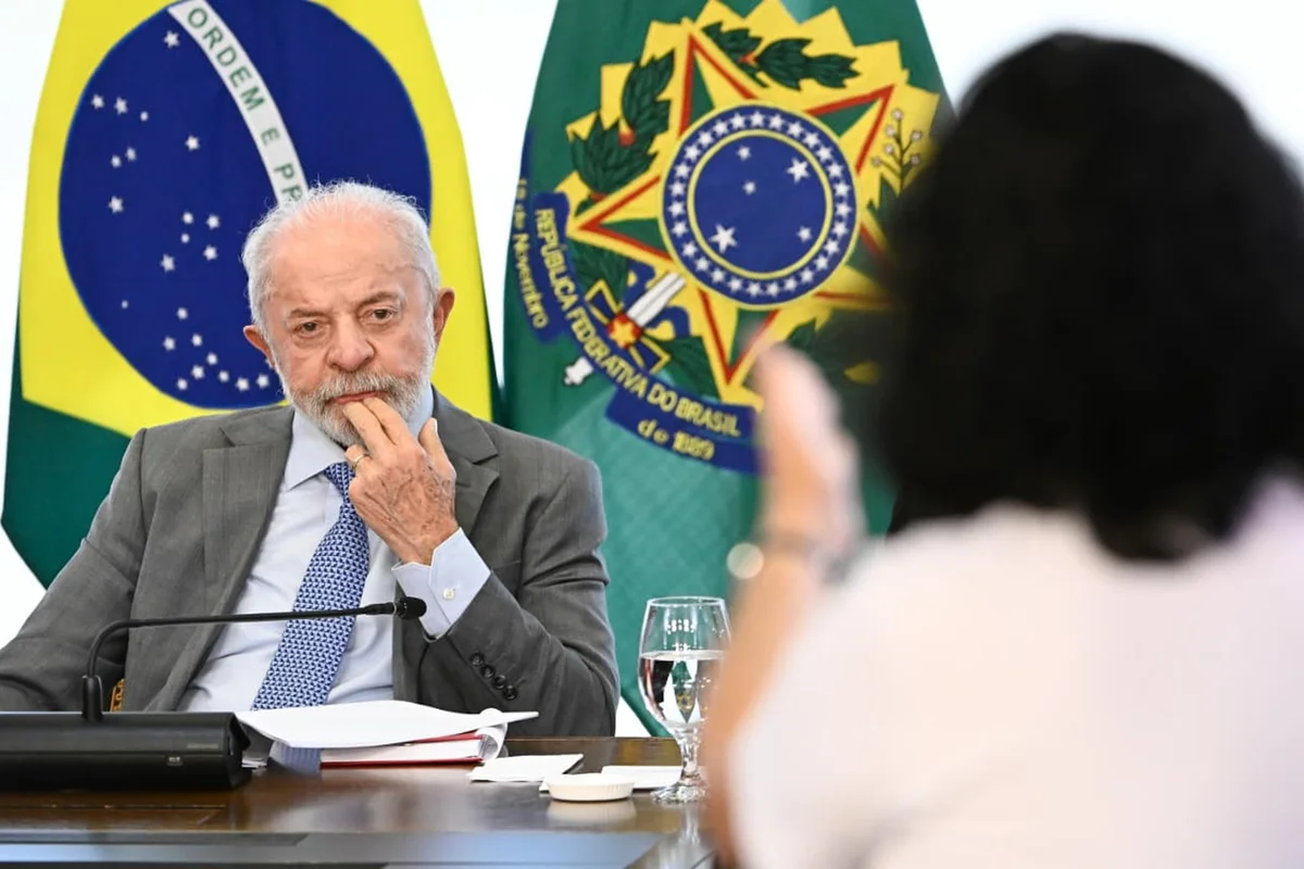 Caso Master chega ao governo e impõe dilema a Lula antes de campanha