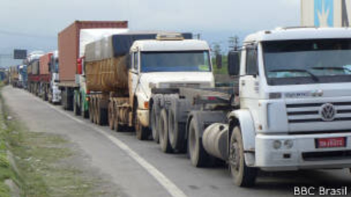 Governo injeta R$ 550 milhões para subsidiar a compra de diesel