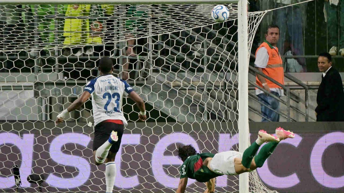 Marlon Freitas destaca vantagem do Palmeiras e projeta jogo em Quito