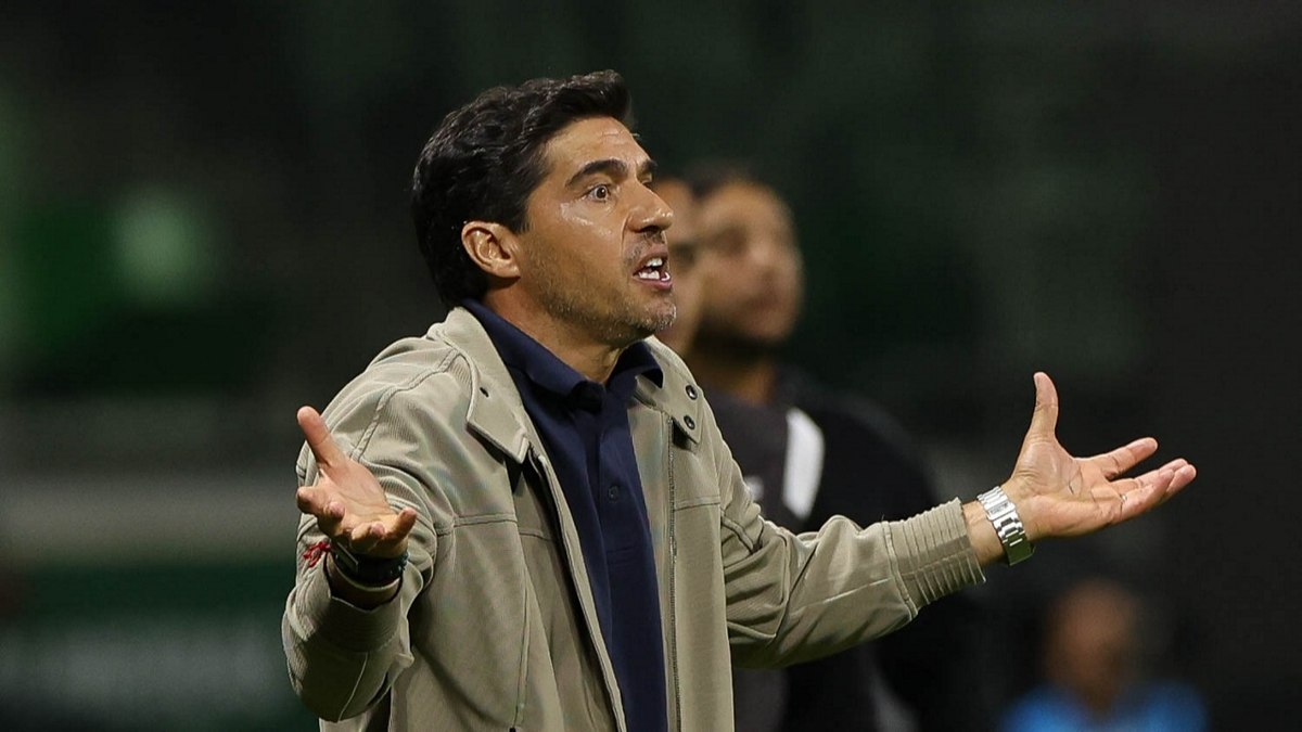 Abel Ferreira ironiza e compara punição no STJD a homicídio