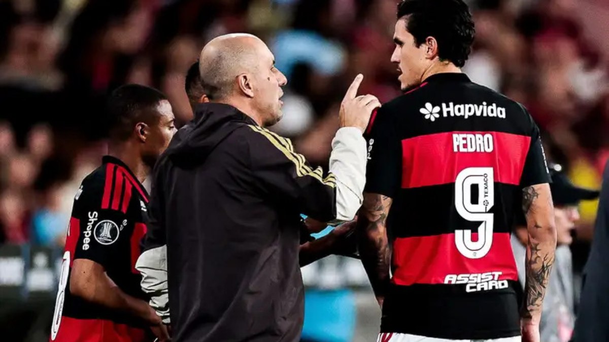 Ex-Flu detona craque do Flamengo por chilique com treinador