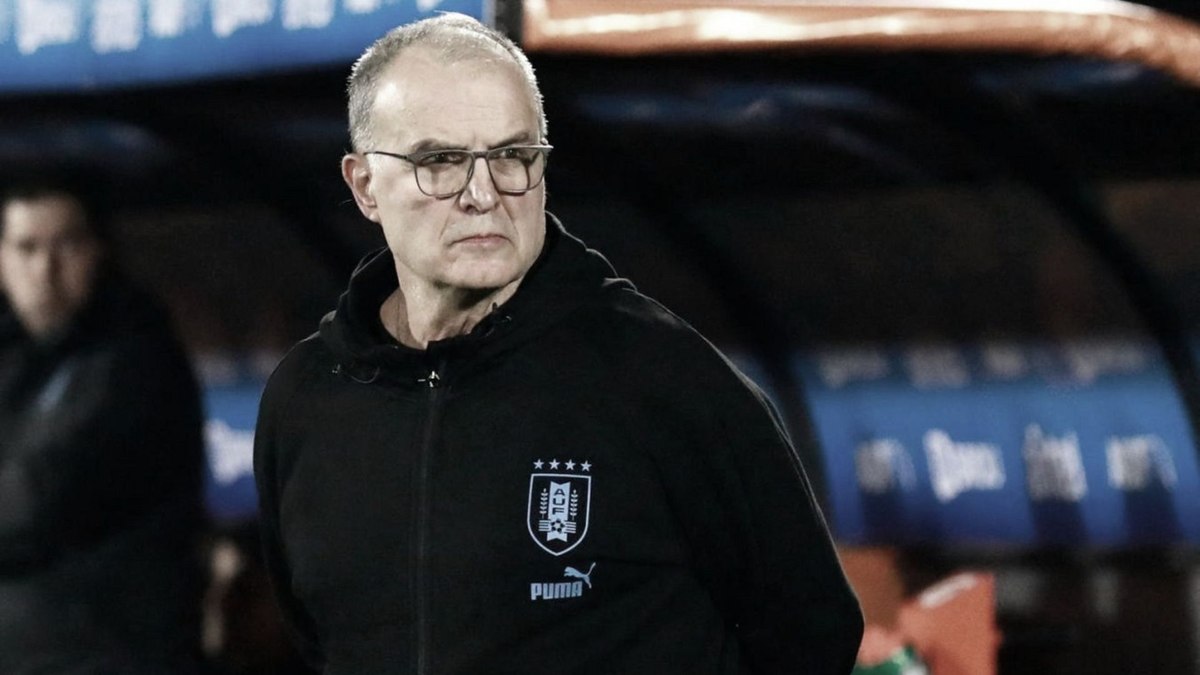 Bielsa entre mito e resultados: erro com Muslera expõe limites