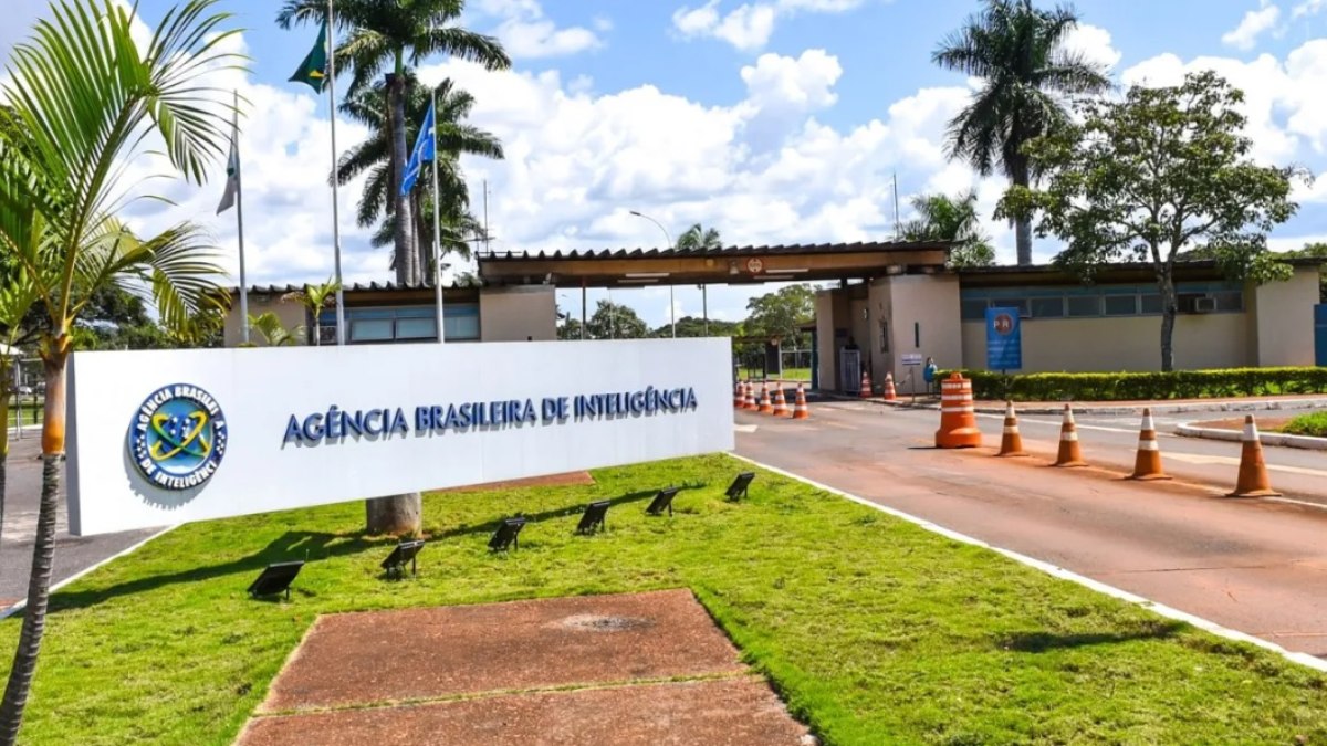 Abin alerta TSE de risco de interferência dos
EUA nas eleições
