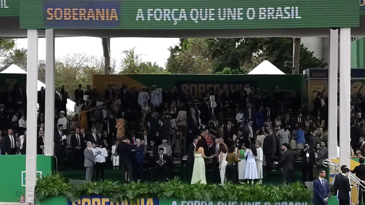 COBERTURA AO VIVO: DESFILE DE 7 DE SETEMBRO EM BRASÍLIA