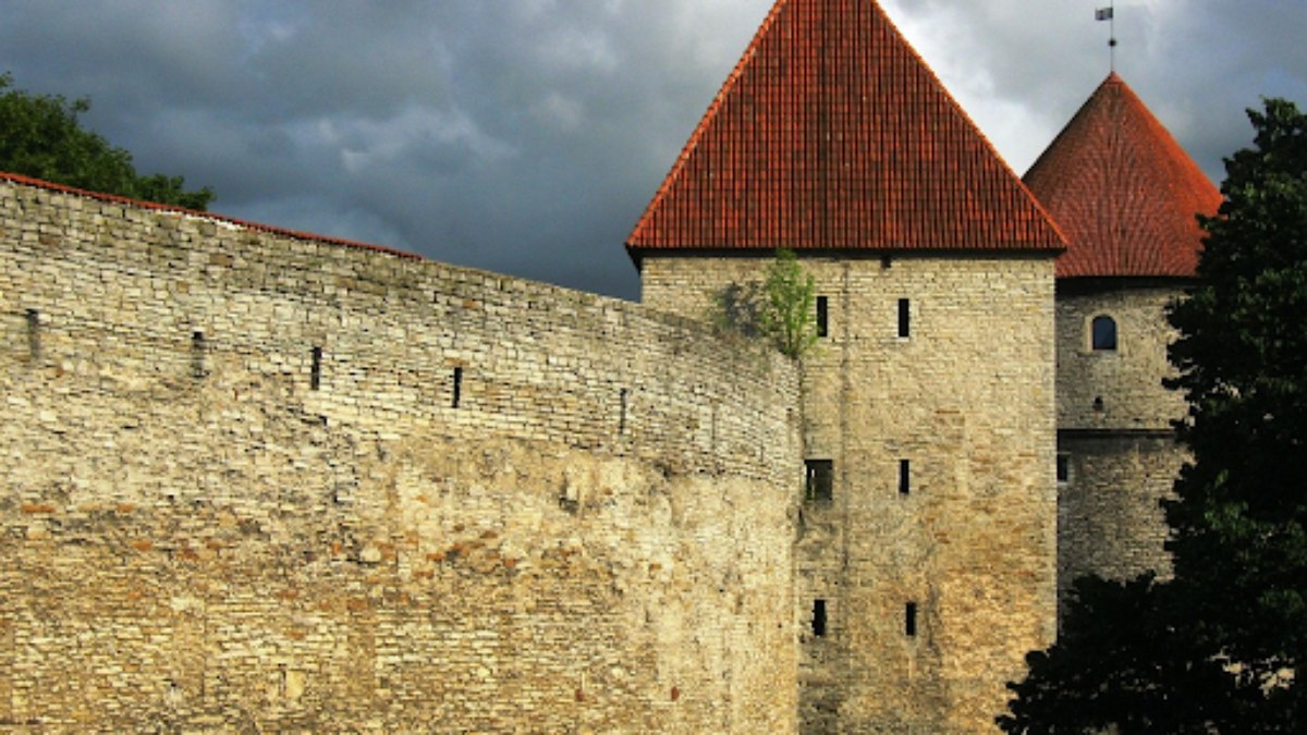 Tallinn combina história medieval, mar Báltico e inovação