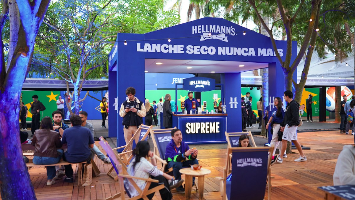 Hellmann's conecta futebol, gastronomia e experiência de marca