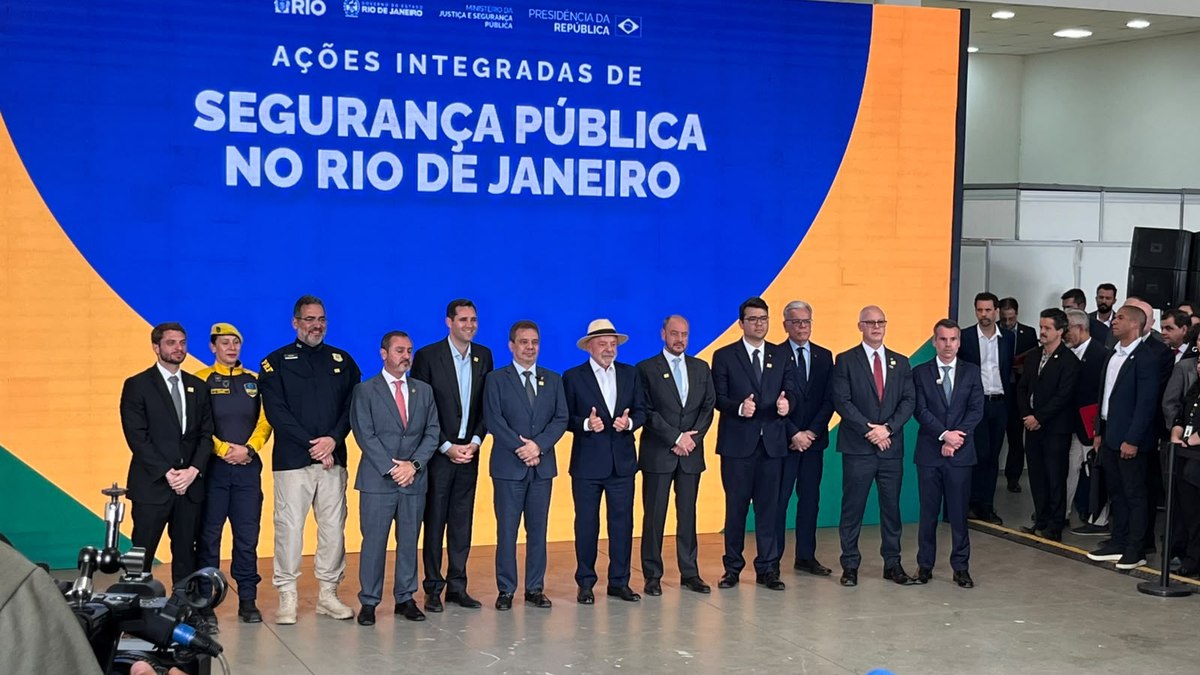 Lula rebate Trump ao falar sobre retomada de territórios no Rio