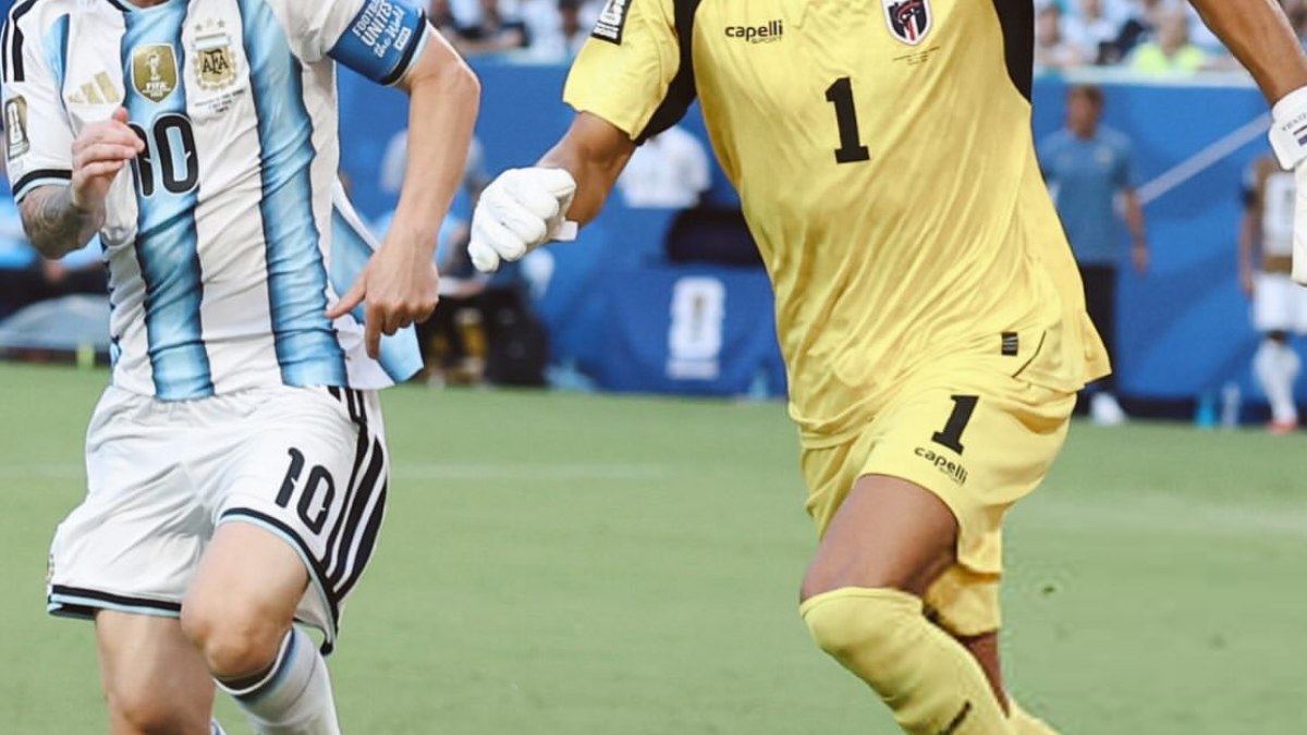 Vozinha recebe proposta para jogar com Messi nos Estados Unidos
