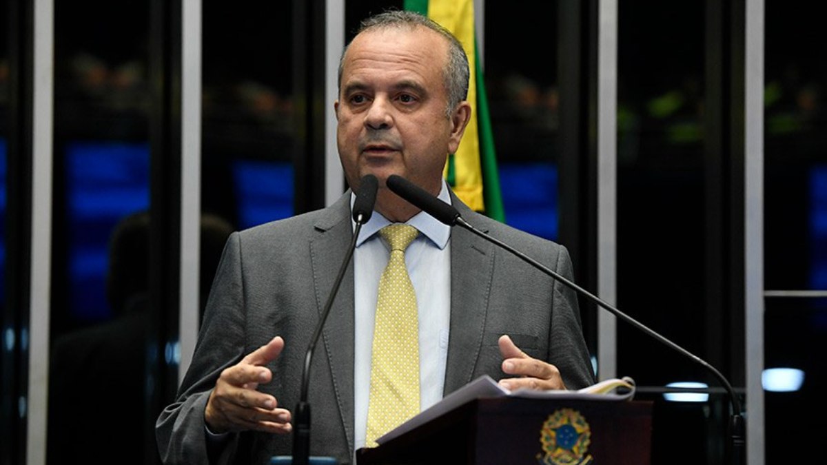 Marinho critica Moraes por barrar visitas de Flávio a Bolsonaro
