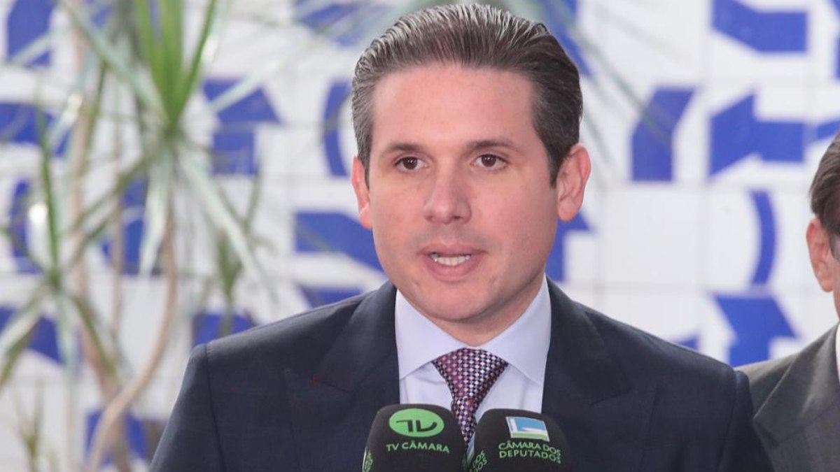 Motta cria comissão para analisar redução da maioridade penal