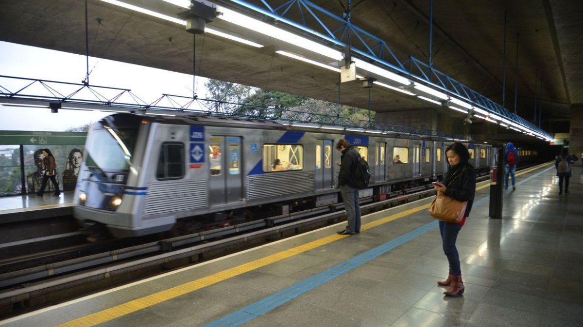 9 de julho: como os serviços estaduais de SP funcionam no feriado