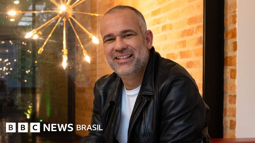 Crise do Supremo traz eleitor evangélico de volta para Flávio Bolsonaro, diz Renato Meirelles