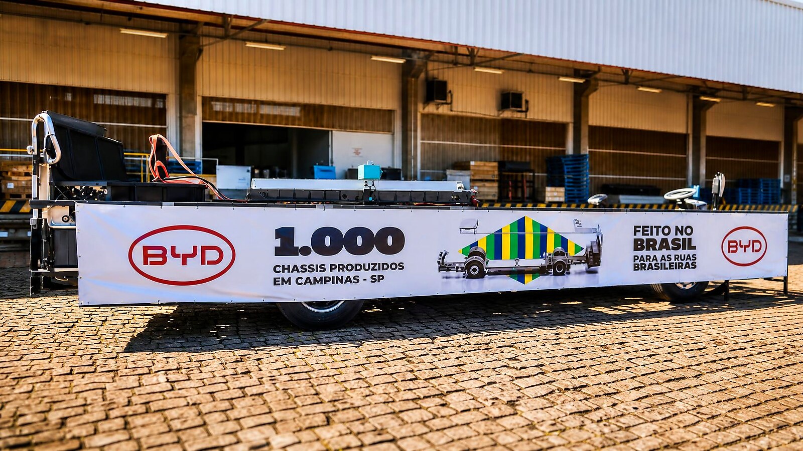 BYD atinge 1.000 chassis de ônibus elétricos feitos em Campinas e prepara fábrica para acelerar a produção no Brasil