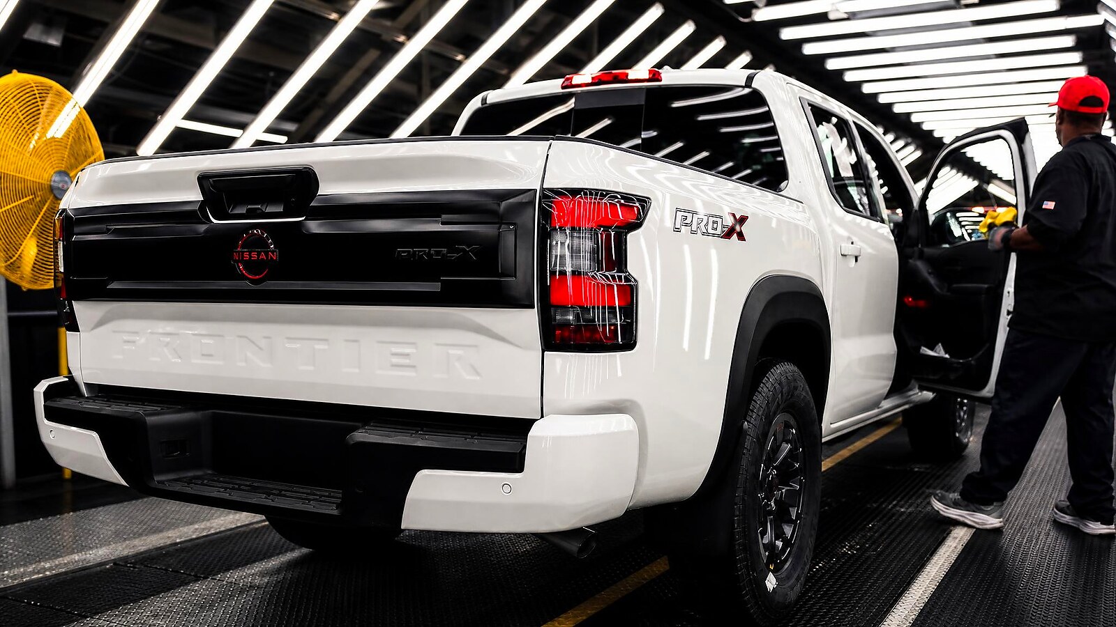 Na fábrica da picape Frontier, Nissan usa IA para analisar movimentos e calcula economia de R$ 173 milhões