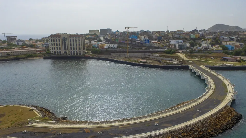 Investimento direto estrangeiro em Cabo Verde sobe 9,4% no 1.º trimestre
