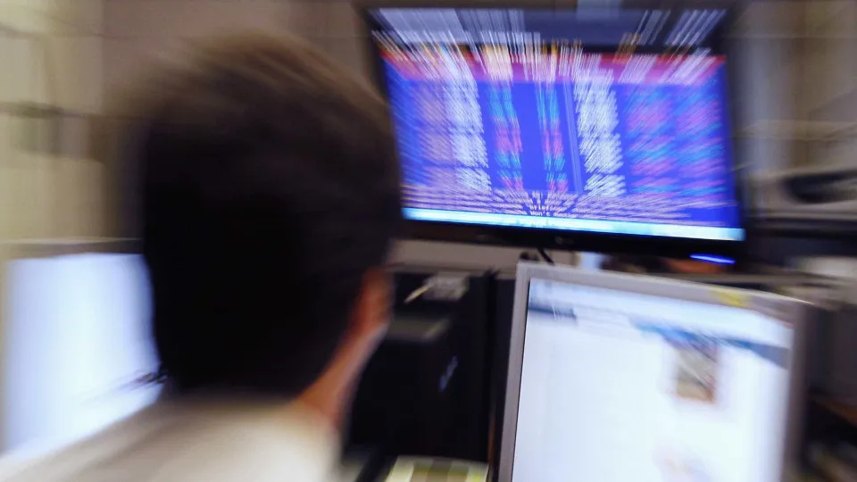 PSI em alta com Ibersol a liderar ganhos