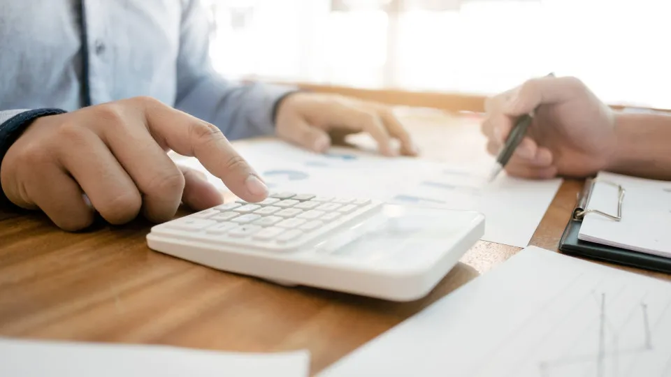 Fusões e aquisições em Portugal caem 37% no 1.º semestre