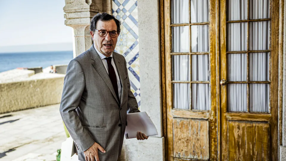 "A redução do IVA é uma matéria muito controversa"