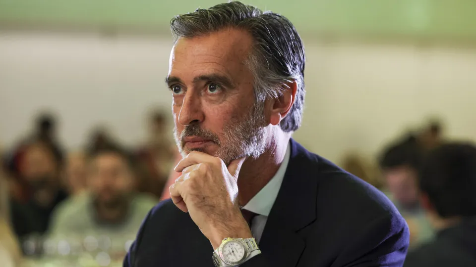 "Mesmo que estejam a disfarçar, estão todos a pensar em eleições em 2027"