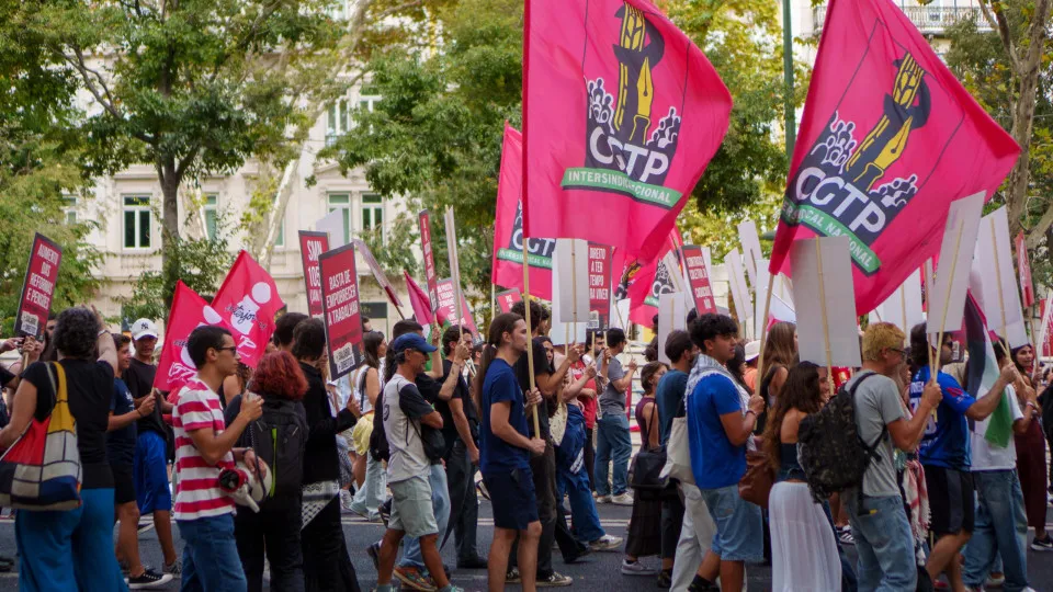 Função Pública. Sindicatos convocam greve das carreiras gerais