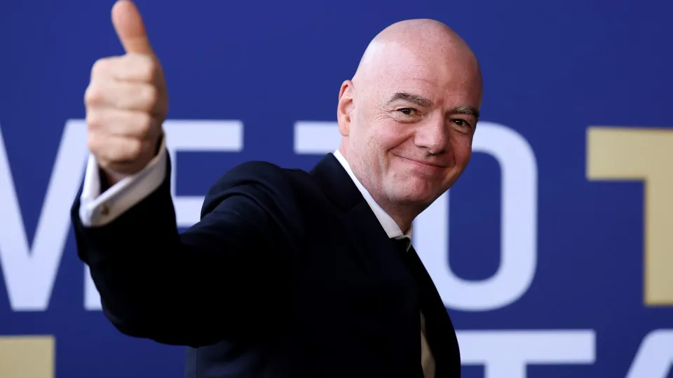 Infantino "é um sintoma dos problemas muito mais profundos" da FIFA