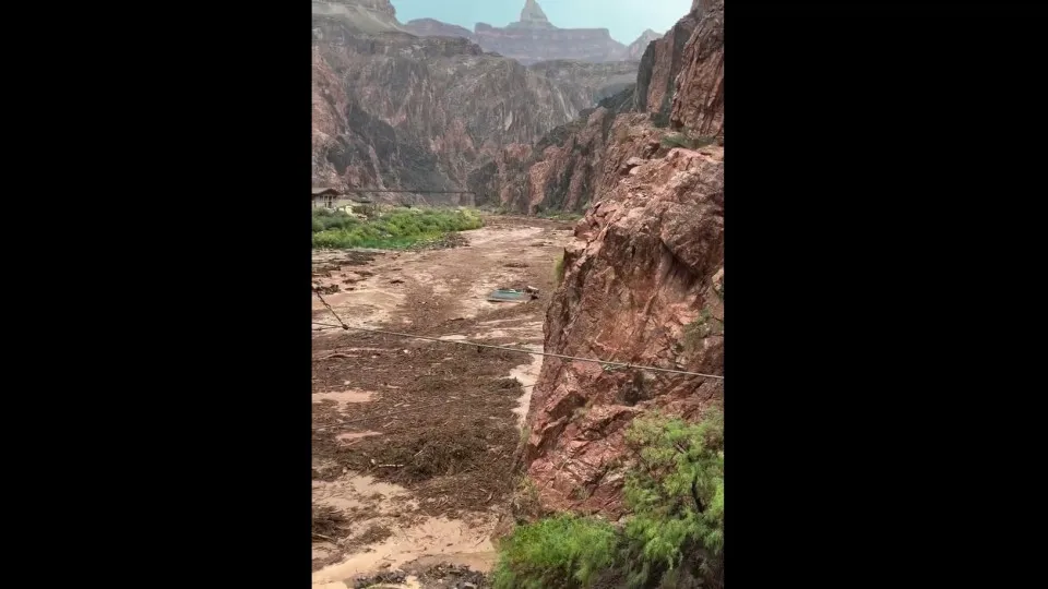Mais de 20 pessoas procuradas no Grand Canyon após cheia repentina