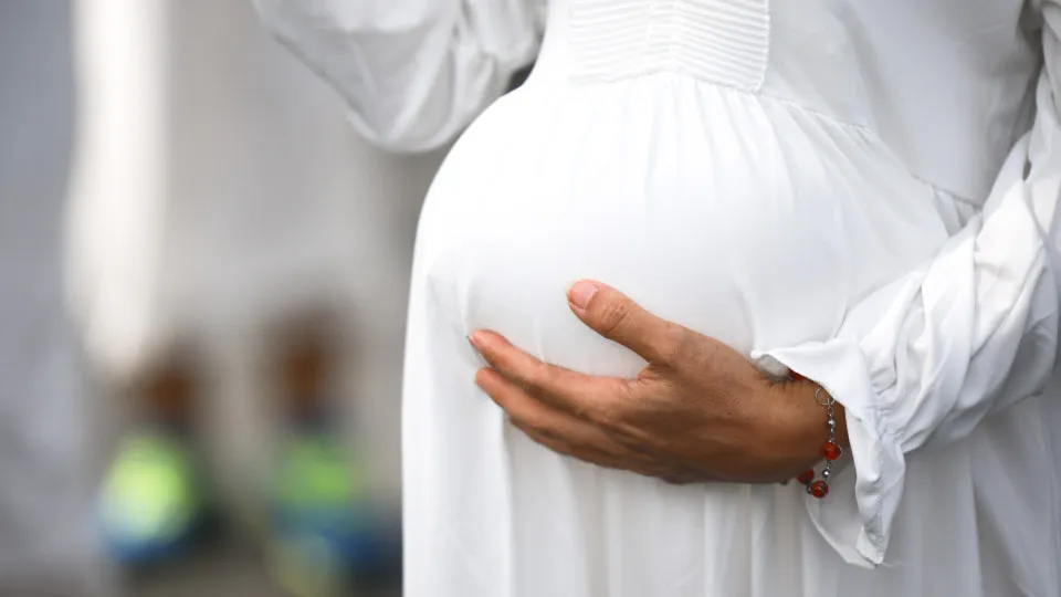 Mais de 1.700 grávidas ou em licença parental sem renovação do contrato
