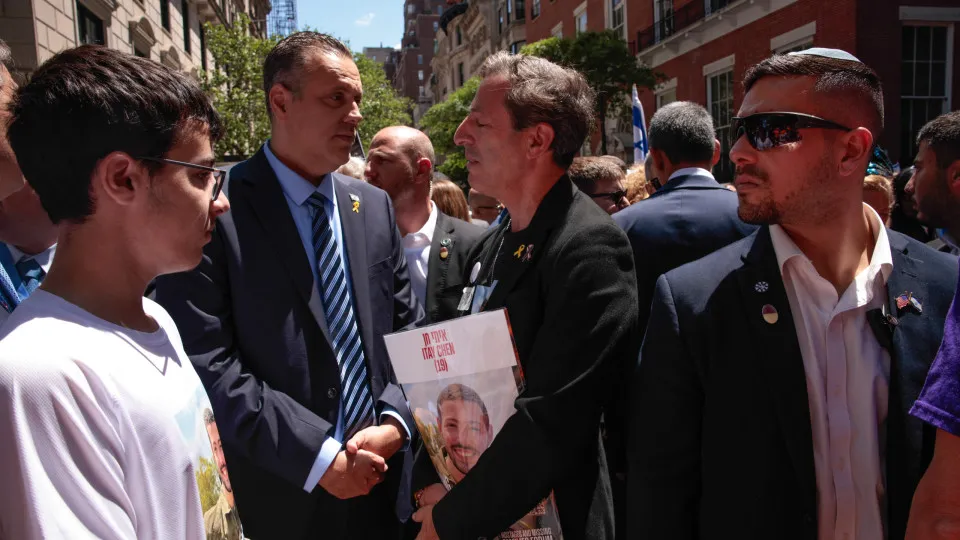 Governo de Israel quer revogar cidadania dos cineastas de "Naza"