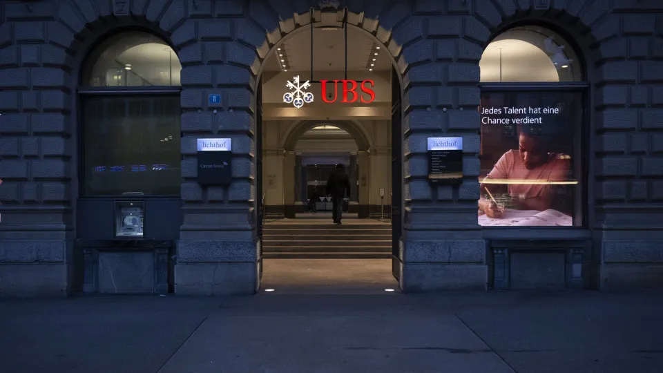 UBS bate recorde de lucro até setembro