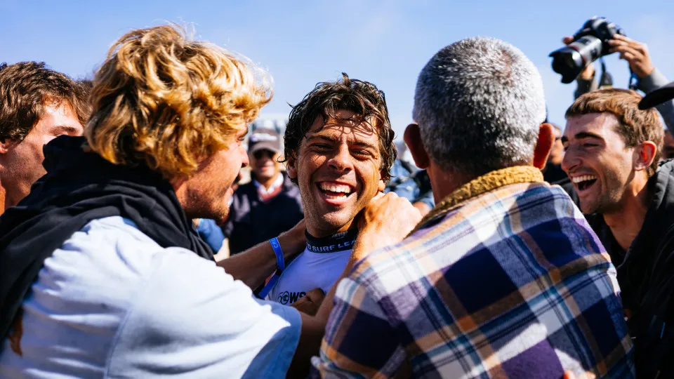Peniche decide título nacional de surf: "Sei que preciso de ganhar"