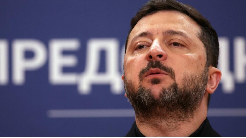 Avião de Zelensky quase foi atingido por drone durante viagem pela Europa