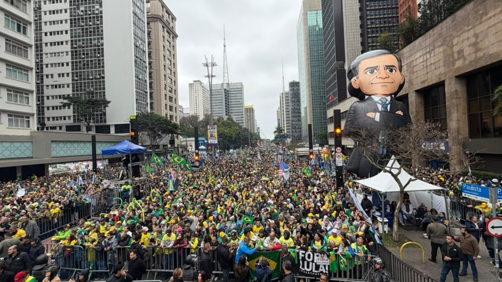 7 de Setembro eleva protagonismo de Mendonça no STF