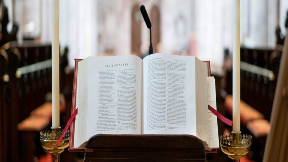 Igreja Católica enfrenta baixa adesão a cursos de planejamento familiar nos EUA