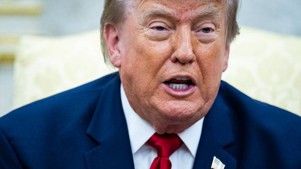 Trump anuncia força-tarefa para impulsionar IA nos EUA e vai nomear um “czar?