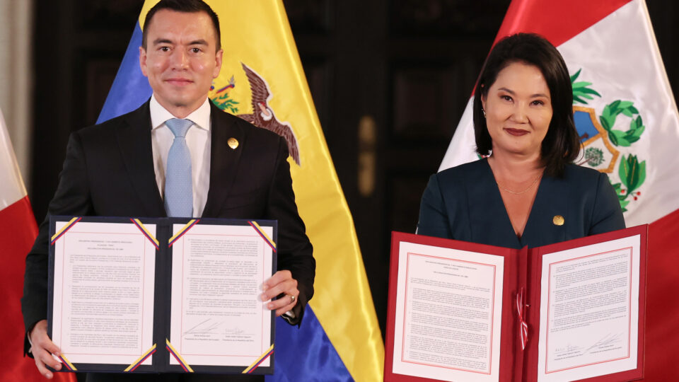 Peru e Equador fecham acordo para realizar operações militares conjuntas contra o crime organizado
