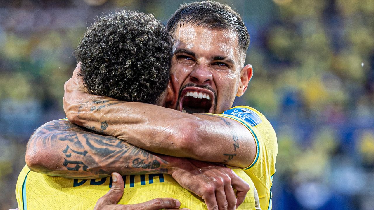 Dupla ex-Atletiba brilha na fase de grupos da Copa e iguala recordes de Ronaldo e Ronaldinho