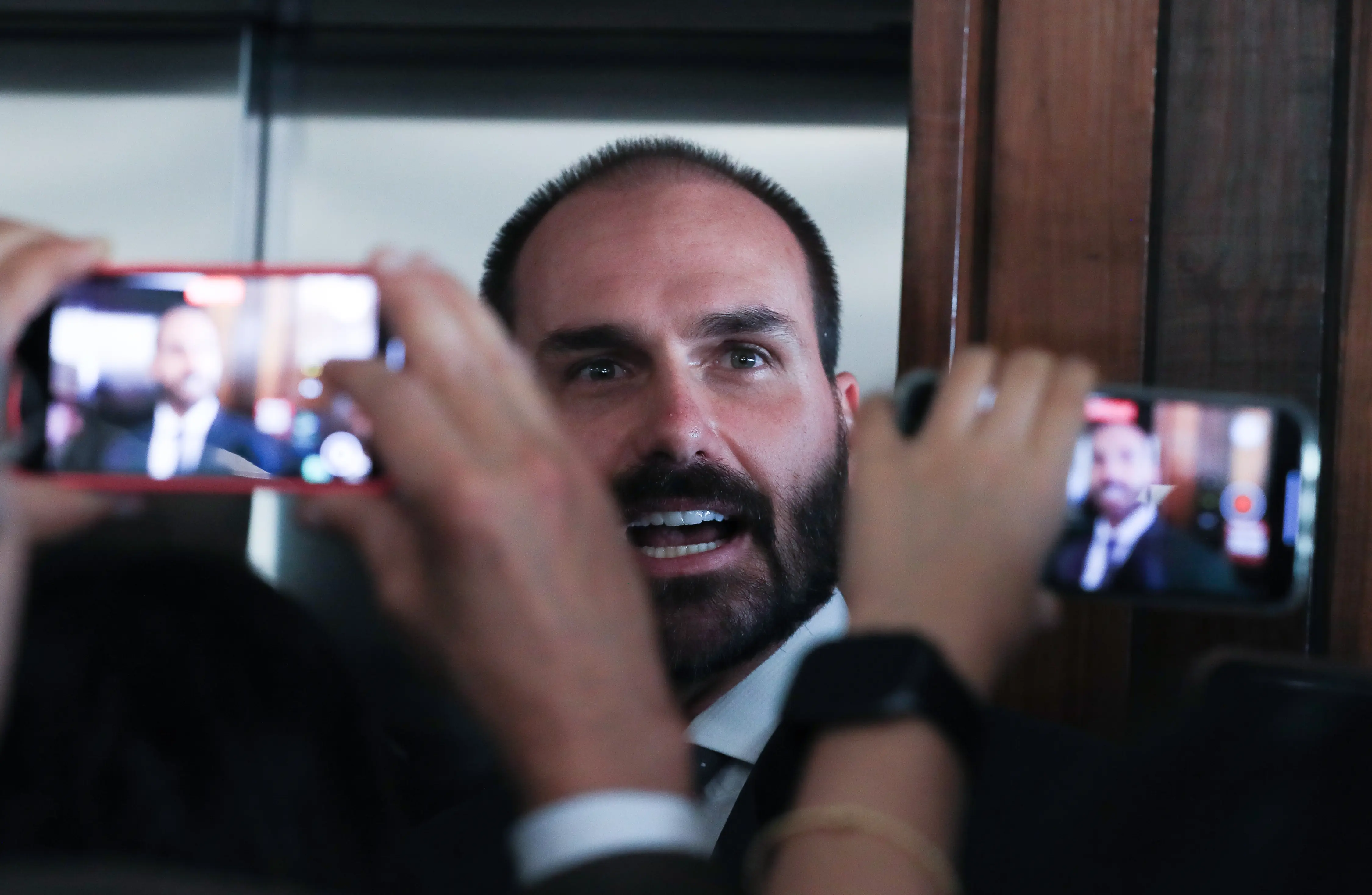 Por unanimidade, STF mantém condenação de Eduardo Bolsonaro