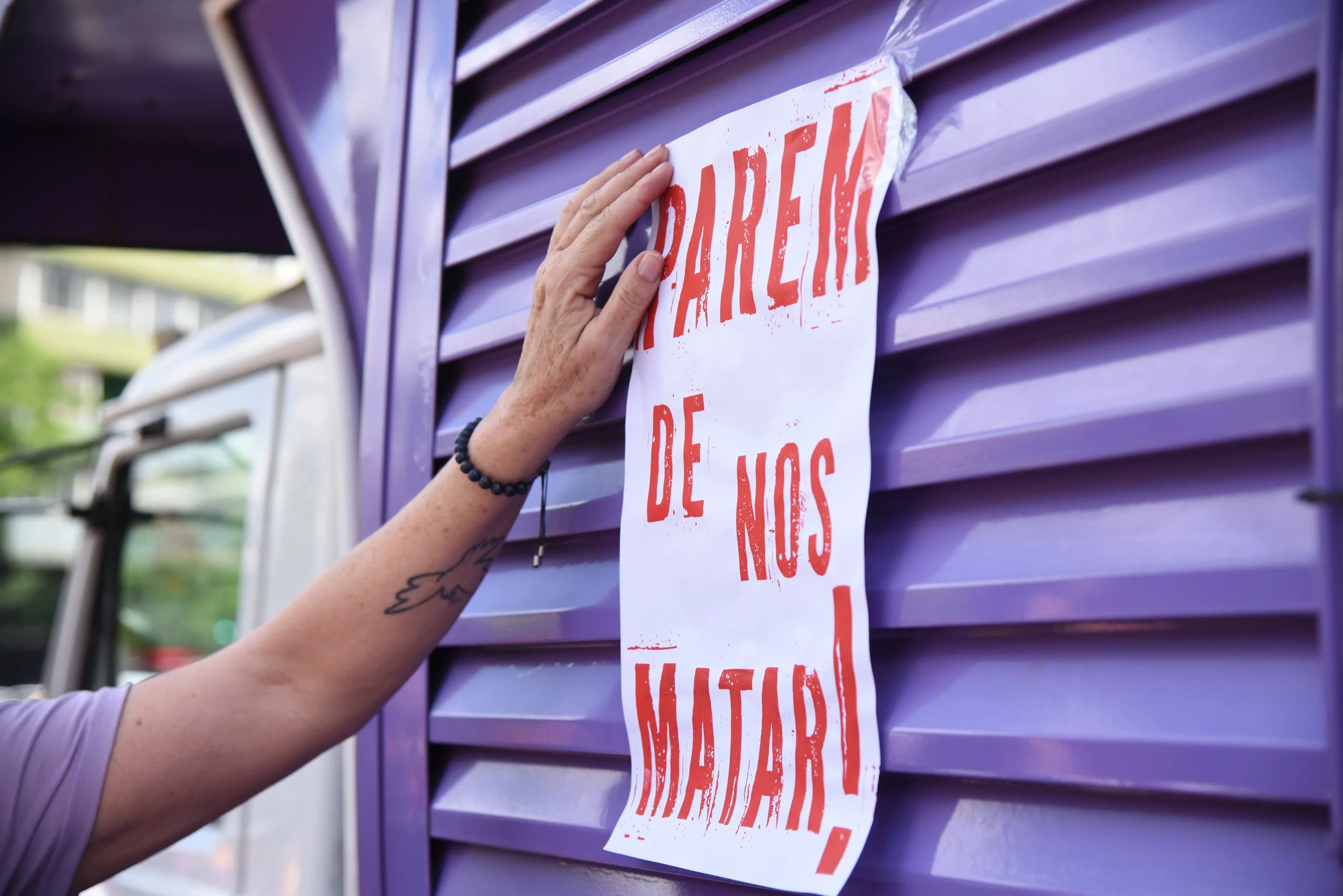 Mulheres vivas não podem esperar