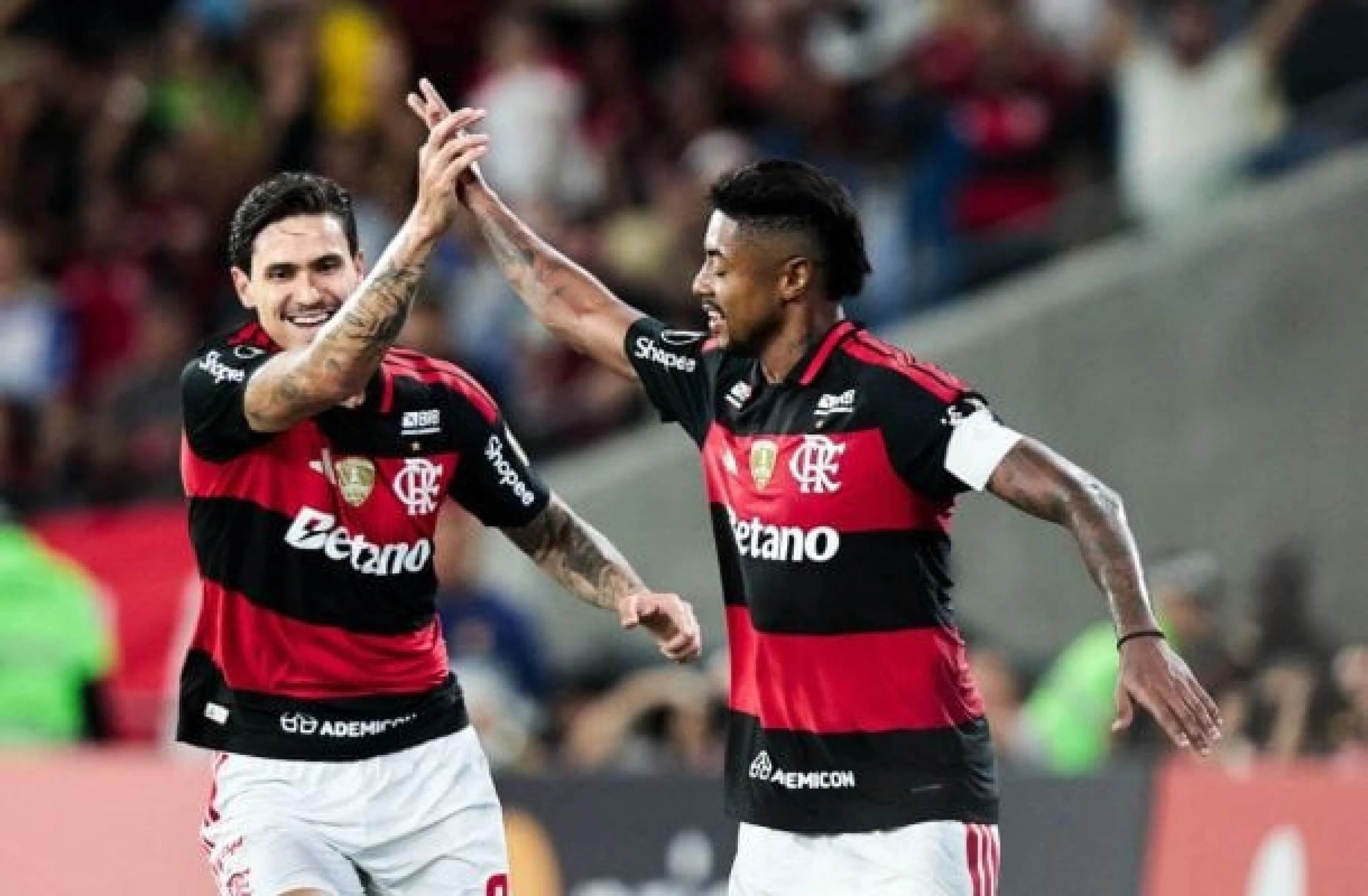 Flamengo repudia atos de racismo contra Bruno Henrique: 'Crime e não pode ser naturalizado'