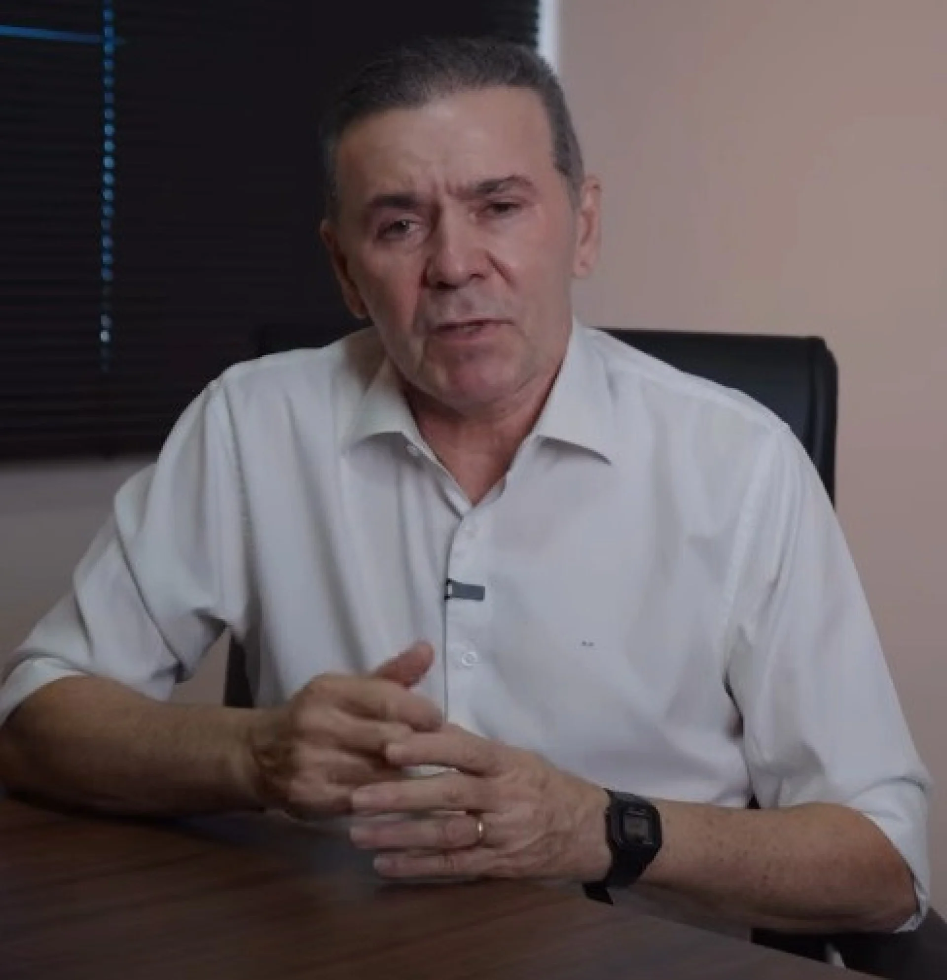 Pivô da crise MIchelle x Flávio rebate ex-primeira