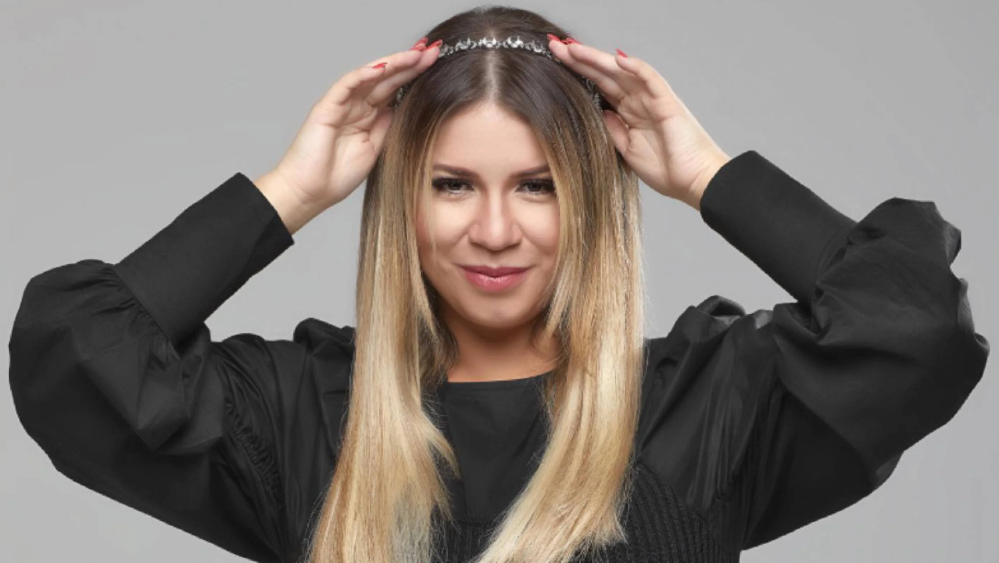 Prime Video divulga teaser de série documental sobre Marília Mendonça