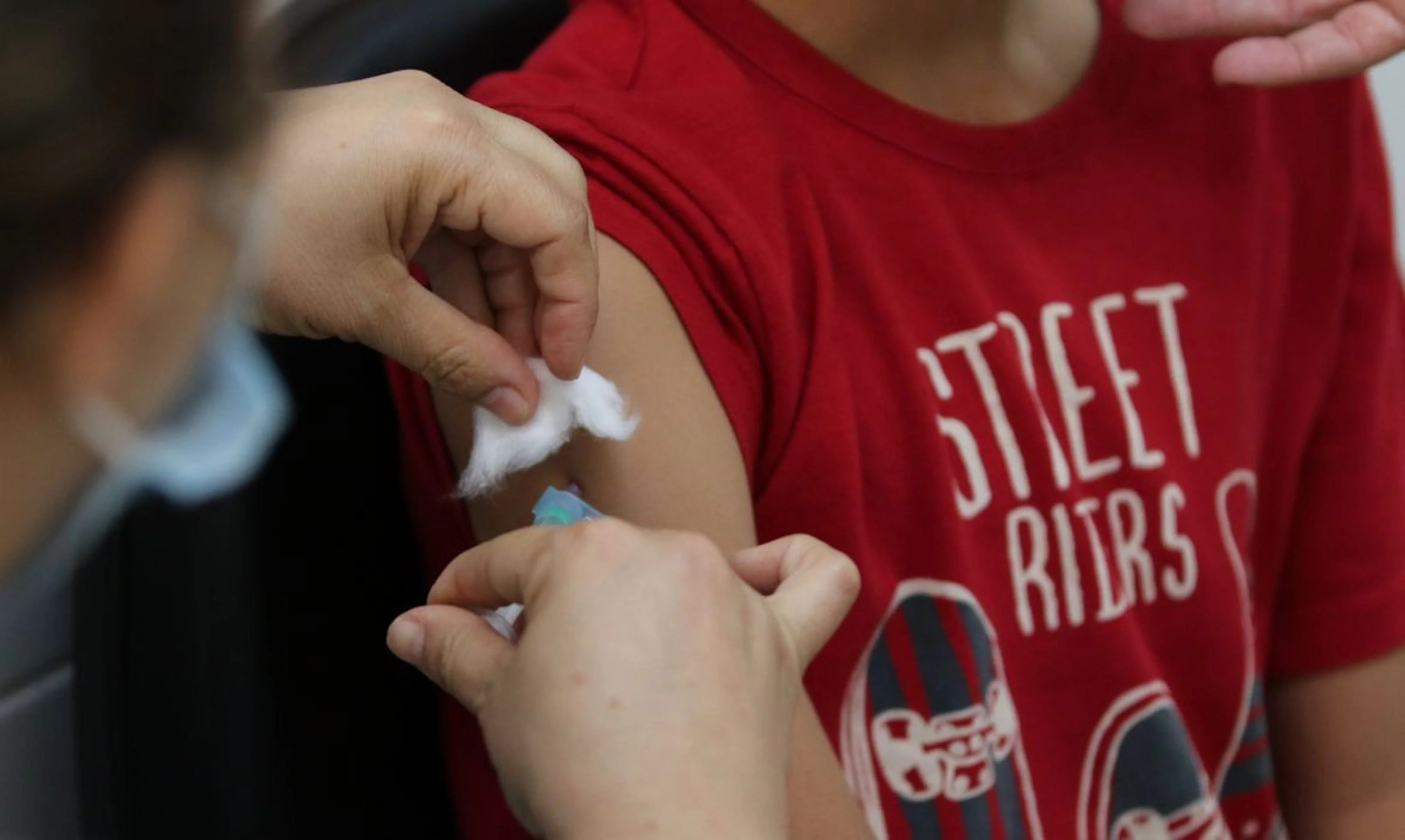 Saúde recomenda vacina contra HPV para crianças a partir dos 2 anos