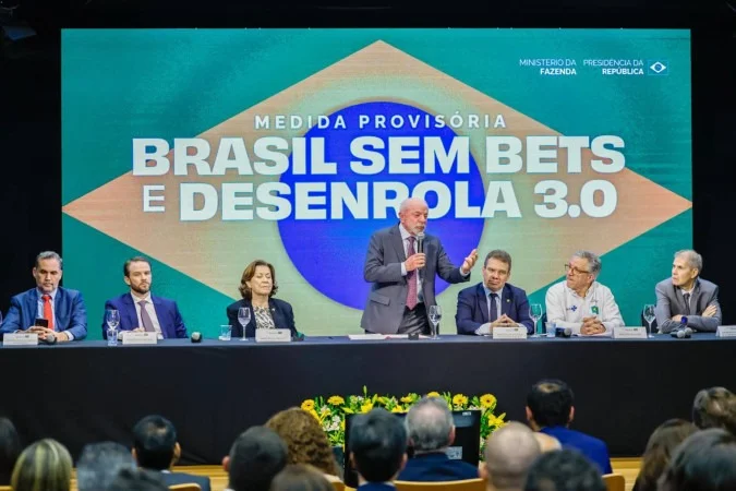 Governo prevê comprar até R$ 150 bilhões em dívidas com desconto de 90%