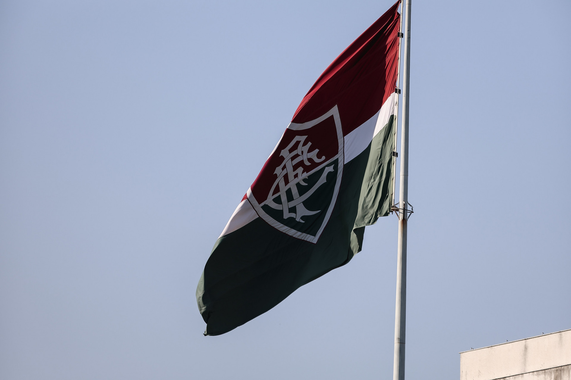 Fluminense recebe advertência da Anresf; entenda o caso