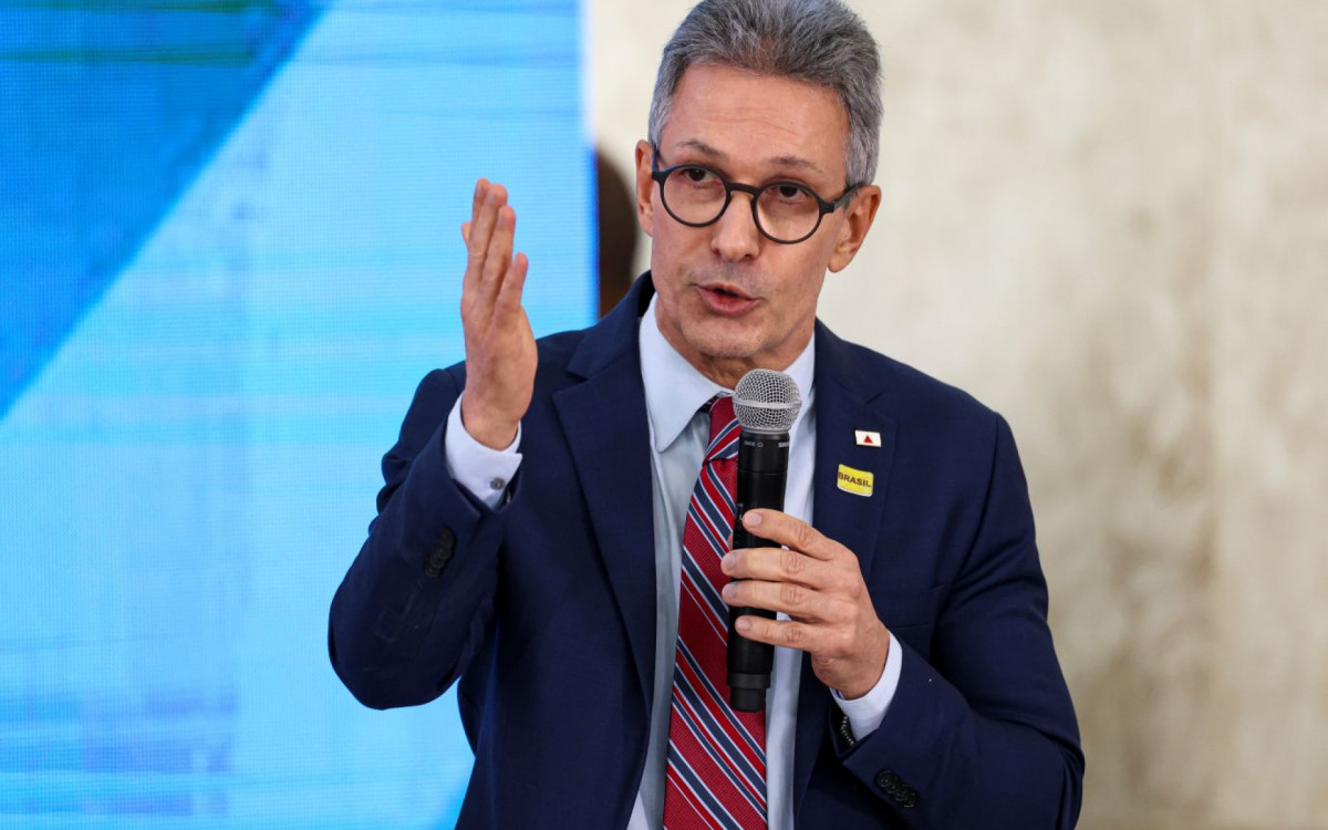 Zema culpa governo Lula por tarifaço dos EUA contra o Brasil